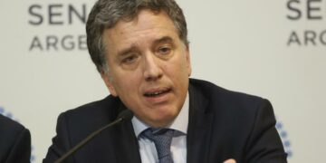 Hacienda subejecutó los presupuestos de salud y educación