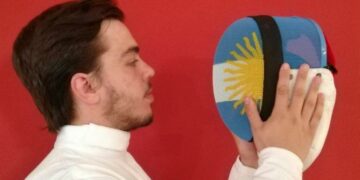 “No se puede vivir del esgrima sin apoyo del gobierno”