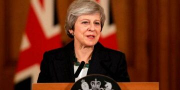 Los parlamentarios acortan el margen de maniobra a May