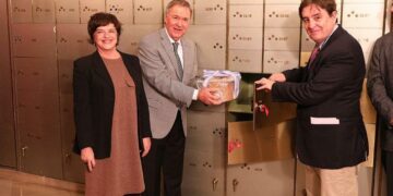 Schiaretti presentó en Madrid el VIII Congreso de la Lengua