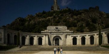 La iglesia frena la exhumación del cuerpo de Franco