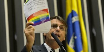 Bolsonaro sacó de la órbita estatal a la comunidad LGBT