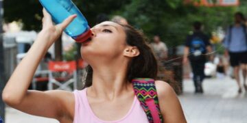 Anticipan una jornada agobiante y rige una alerta para Córdoba