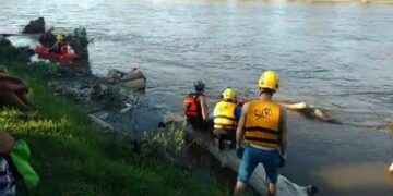 Intensa búsqueda de un joven que cayó al río Ctalamochita