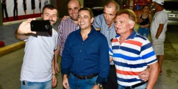 Mestre recorre las sierras junto a dirigentes radicales