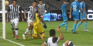 Talleres le ganó por 2-0 a Belgrano