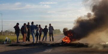 Continúa el reclamo de los vecinos de Ciudad Mis Esperanza