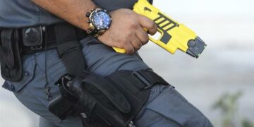 Policías usarán armas Taser en el subte porteño a partir de marzo