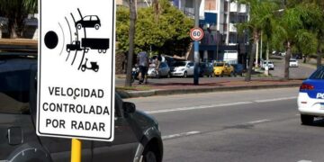 El sistema de control de velocidad debutó con diez infractores