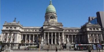 Exigen que se designe al defensor del Niño