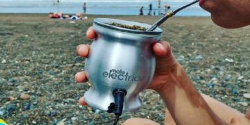 Así es el mate eléctrico que inventó un argentino