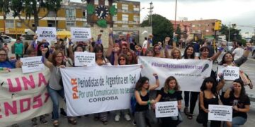 Periodistas cordobesas se manifestaron contra la violencia de género