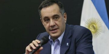 El Ministerio de Educación convocó a cuatro sindicatos docentes