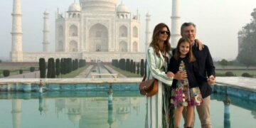 De gira: Macri llegó a India en busca de inversiones