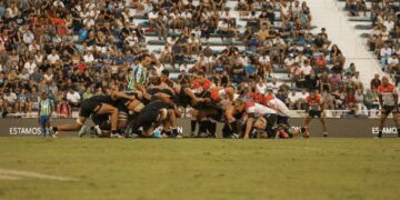 Van por la primera victoria