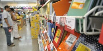 La canasta escolar llega con un 40 % de aumento