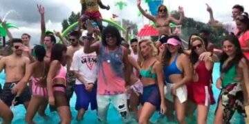 Las primeras imágenes del tema de reggaetón de La Mona