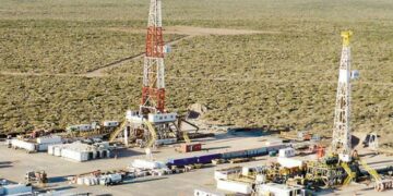 Petroleros amenazaron con desconocer el convenio laboral