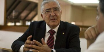 “El decreto de Arcioni es inconstitucional”