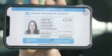 Colapsó la app para usar la licencia de conducir digital