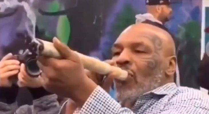 Mike Tyson fumó un cigarrillo de marihuana gigante para promocionar su granja
