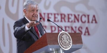 Políticos e intelectuales fueron espiados durante décadas en México