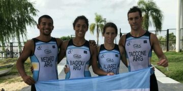 Medalla de plata para el triatlón argentino