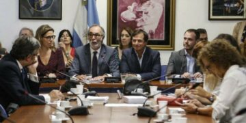Presentaron la nueva Ley de Ética Pública