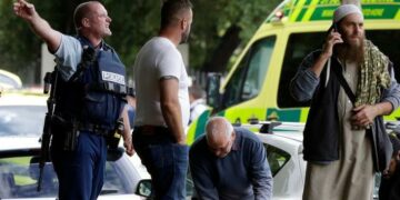 Nueva Zelanda: un terrorista transmitió en vivo su ataque a una mezquita