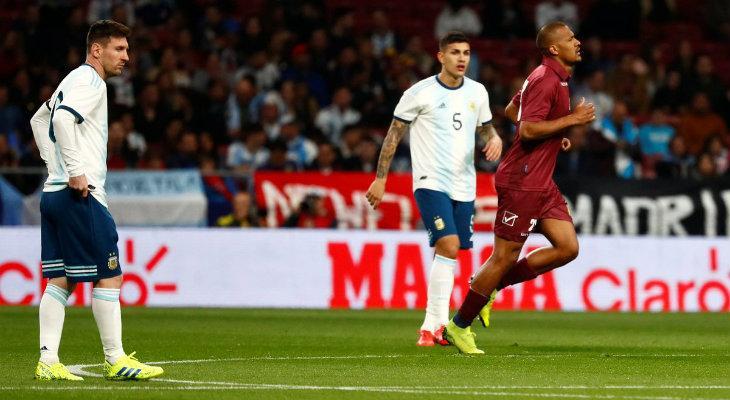 En el regreso de Messi a la Selección, Argentina cayó ante Venezuela En el regreso de Messi a la Selección, Argentina cayó ante Venezuela