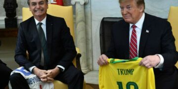 Trump recibió a Bolsonaro y anunció alianzas militares
