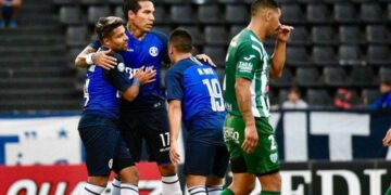 Talleres se floreó y avanza en la Copa Argentina