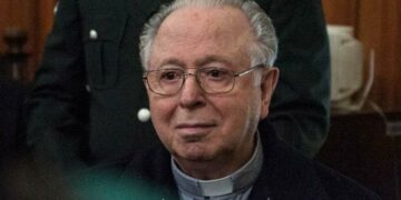 Condenan al Arzobispado de Santiago de Chile por encubrir abusos