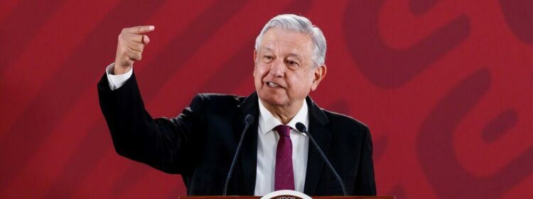 López Obrador busca suavizar el debate con España