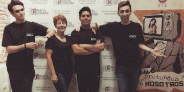 Vuelve a dar funciones “¿Qué pretenden de nosotros?”