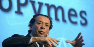 El ministro Sica llega hoy a Bell Ville y lo esperan con reclamos