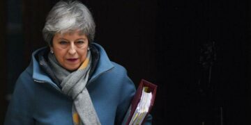 May le pide a la Unión Europea una prórroga para el Brexit