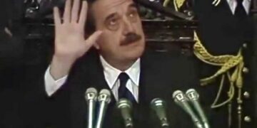 A diez años de la muerte de Alfonsín, su primer discurso como Presidente en el Congreso