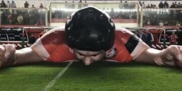 Así es la manga que Argentinos Juniors hizo para homenajear a Maradona