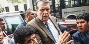 Tras su intento de suicidio, murió el expresidente de Perú Alan García