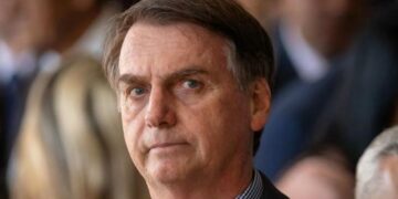 Bolsonaro propone revisar el golpe militar en las escuelas