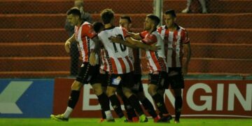Instituto va por los tres puntos ante Platense