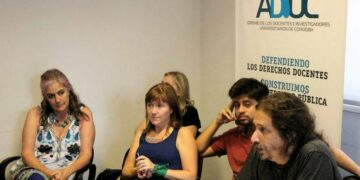 Adiuc consulta a los docentes de la UNC sobre las paritarias