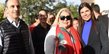 Carrió inicia un raid de campaña con Negri