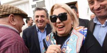 Tras celebrar la muerte de De la Sota, Carrió desató un vendaval