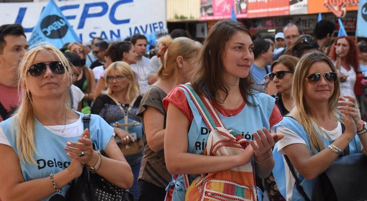 Capacitación gratuita para los docentes secundarios Capacitación gratuita para los docentes secundarios