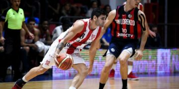 Con la fuerza de su gente