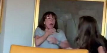 Olga Riutort se llevó un susto con sus dos nietas