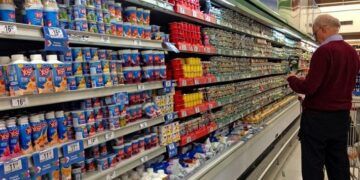 Según un informe privado, en marzo el consumo cordobés cayó un 12,3%