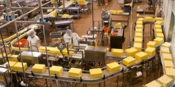 La industria cayó 11,6% en marzo